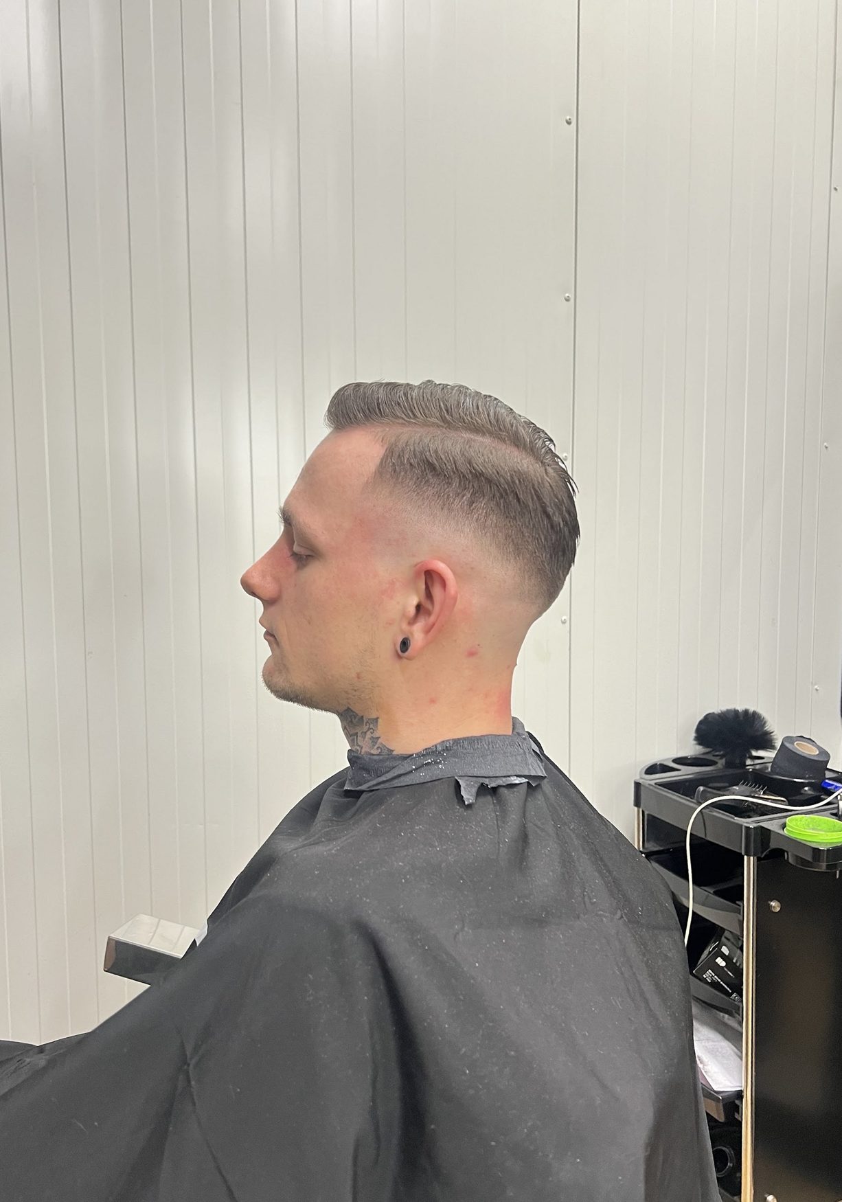 Zijscheiding met een fade, van opzij gezien